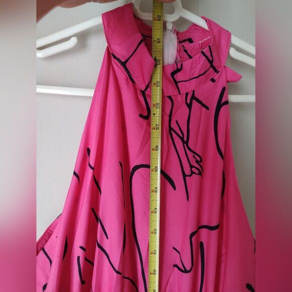 Bold & Beautiful Hot Pink Abstract Halter Jumpsuit – Size Medium - Picture 6 of 7